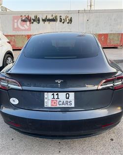 تسلا موديل 3